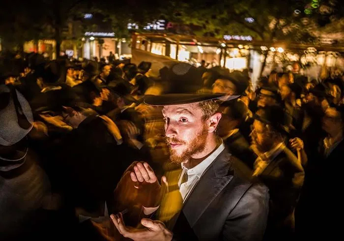 Sukkot-in-Crown-Heights-optimized